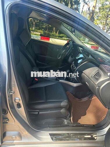 gd cần bán Honda City 2017 stđ nguyên zin 9 chủ