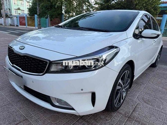 Kia Cerato 2018 1.6 AT - 72000 km