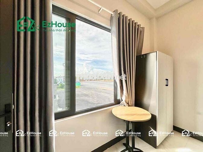 DUPLEX CỬA SỔ TRỜI MỚI XÂY CUỐI NGUYỄN THÁI SƠN CẦU SẮT
