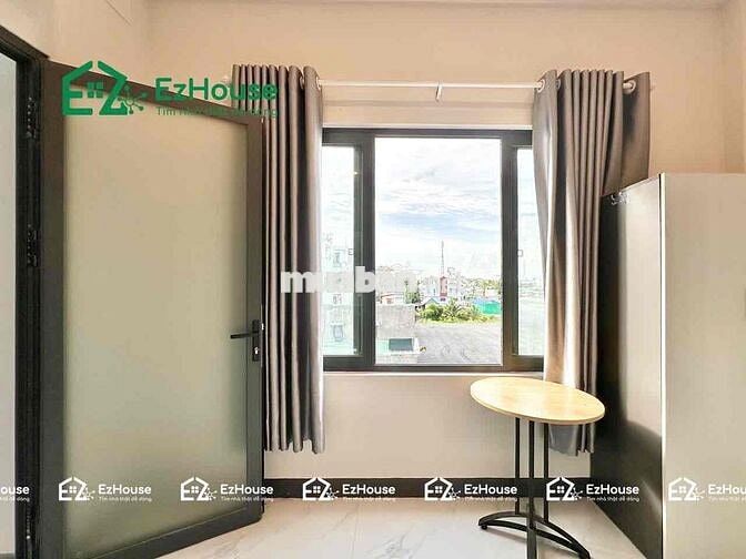 DUPLEX CỬA SỔ TRỜI MỚI XÂY CUỐI NGUYỄN THÁI SƠN CẦU SẮT
