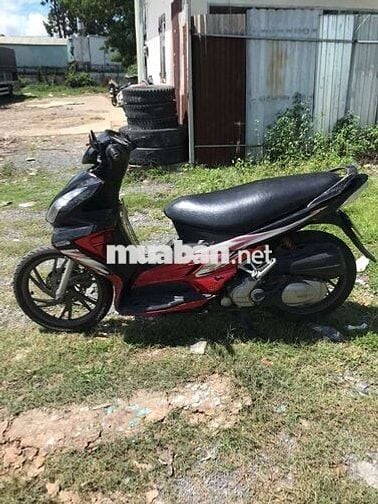 Suzuki Hayate Thái Lan màu Đỏ Đen