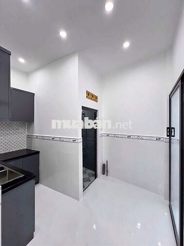 100% thổ cư. Nhà 28m2 đường TTH14 gần Bệnh Viện Q12. Giá 1,29 tỷ có tl