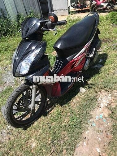 Suzuki Hayate Thái Lan màu Đỏ Đen