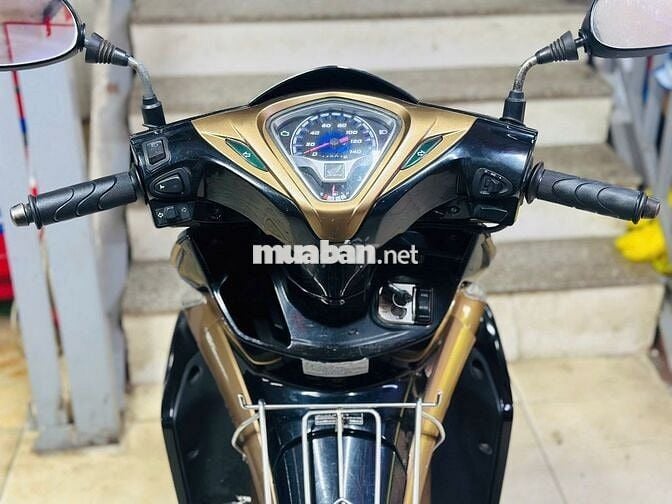 XE MÁY THỊNH PHÁT-AIR BLADE 110 VÀNG ĐEN ĐỜI  2012