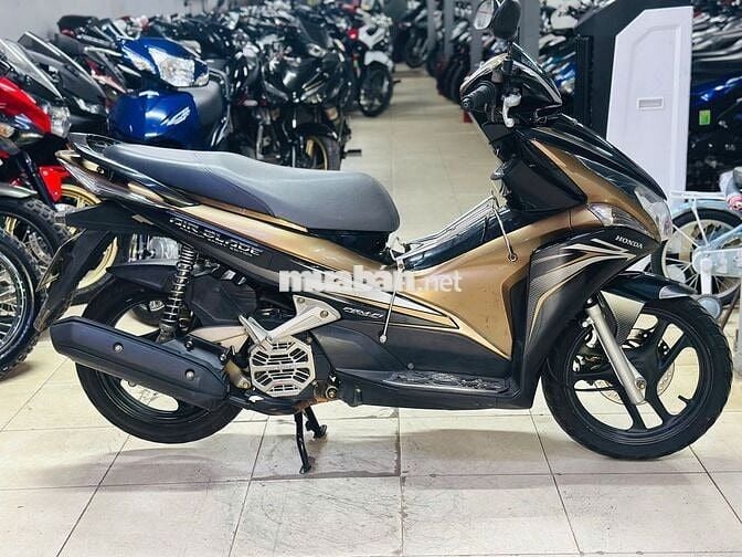 XE MÁY THỊNH PHÁT-AIR BLADE 110 VÀNG ĐEN ĐỜI  2012
