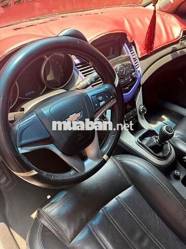 Chevrolet Cruze LT 2017 Vàng cát Số sàn