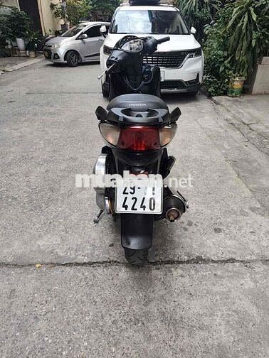 Honda SH150 Ý Đen