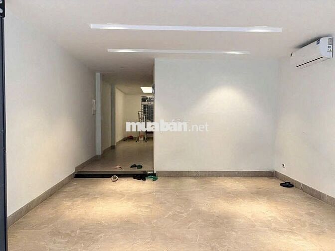 Cơ Hội Hiếm! Cho Thuê MBKD Cầu Giấy 60m², Nhà Đẹp, Ô Tô Tránh,13 Triệu