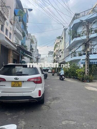 NHÀ HẺM XE HƠI - 1 LẦU - 3PN , 2WC
