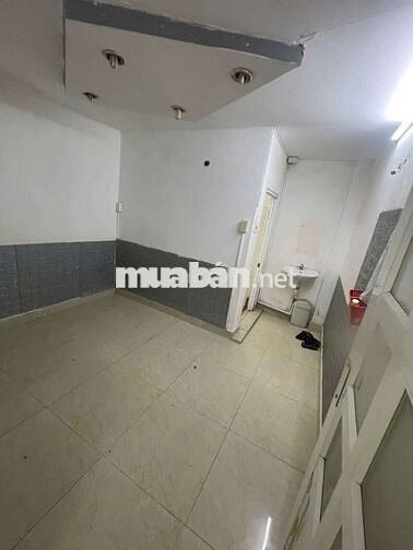 NHÀ HẺM XE HƠI - 1 LẦU - 3PN , 2WC