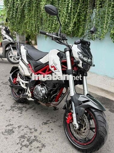 Benelli TNT 125 Trắng
