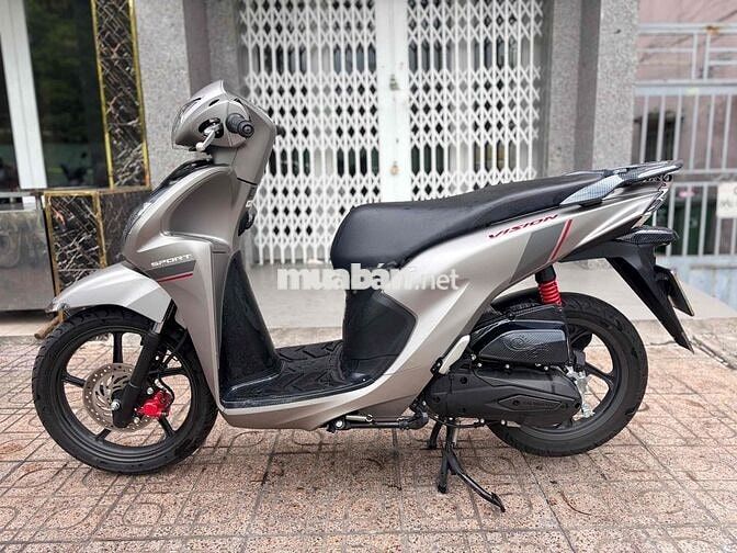 Honda Vision 2026 600km Bạc