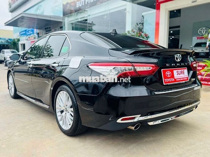 Toyota Camry 2.5Q 2020 Đen 51,635 Km