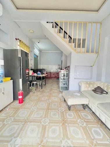 Bán Nhà 304/20 Tân Kỳ Tân Quý P.Sơn Kỳ Q.Tân Phú - dt:4x8m trệt 1 lầu
