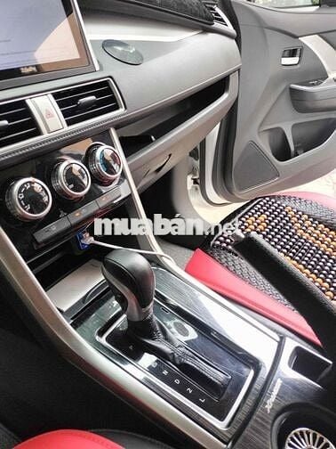 Mitsubishi Xpander 2020 Tự động 53k km Trắng