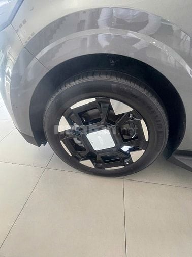 KIA Carnival 2.2D phiên bản Signature