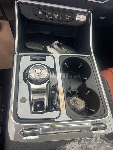 KIA Carnival 2.2D phiên bản Signature