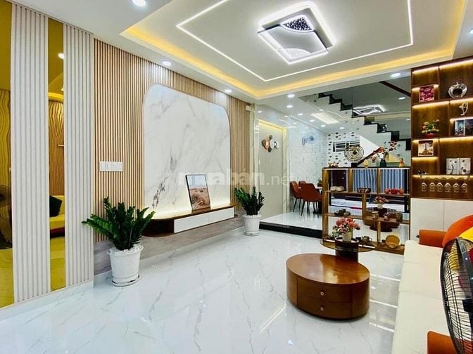 Bán nhà hẻm, Nguyễn Công Trứ, Bình Thạnh, 42 m² (3m x 14m), 3 phòng