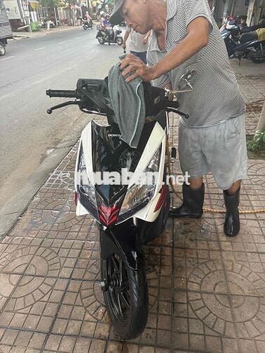 Honda Air Blade Trắng, Đen, Đỏ