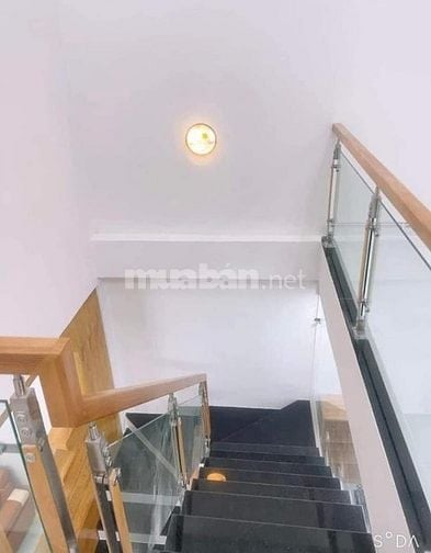 Bán nhà hẻm, Nguyễn Công Trứ, Bình Thạnh, 42 m² (3m x 14m), 3 phòng
