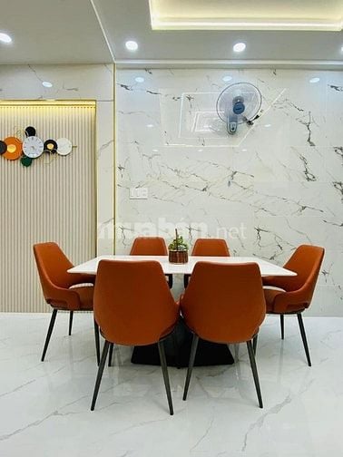 Bán nhà hẻm, Nguyễn Công Trứ, Bình Thạnh, 42 m² (3m x 14m), 3 phòng