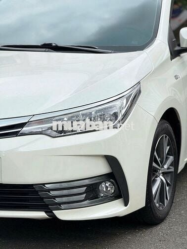 Toyota Corolla Altis 1.8G AT 2019 Trắng