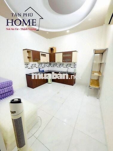 Hẻm 6m p TÂN SƠN NHÌ, 4 x 18m, 2 Tấm, 2 Phòng Ngủ, 2 wc