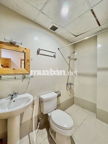 PHÒNG FULL NỘI THẤT GIÁ HẤP DẪN GẦN CHỢ NGUYỄN VĂN TRỖI