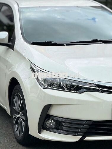Toyota Corolla Altis 1.8G AT 2019 Trắng