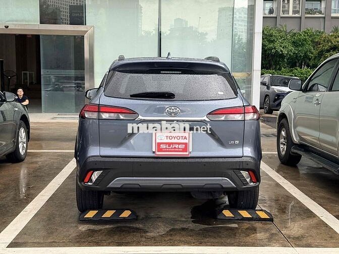 Toyota Corolla Cross 1.8V 2024 1 chủ lướt 12.300Km