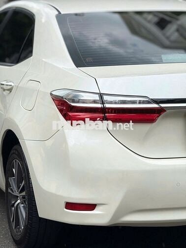 Toyota Corolla Altis 1.8G AT 2019 Trắng