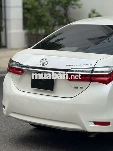 Toyota Corolla Altis 1.8G AT 2019 Trắng