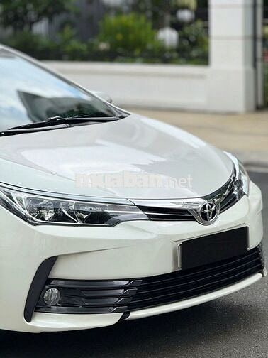 Toyota Corolla Altis 1.8G AT 2019 Trắng