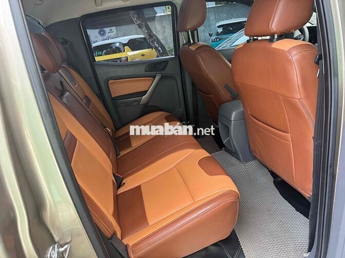 Ford Ranger XLS 2017 Số sàn Vàng cát