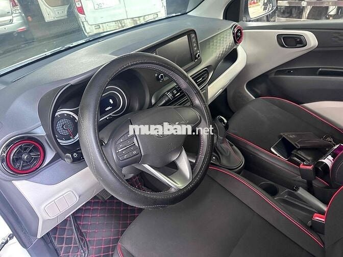 Hyundai Grand i10 2022 bản full Số tự động Trắng