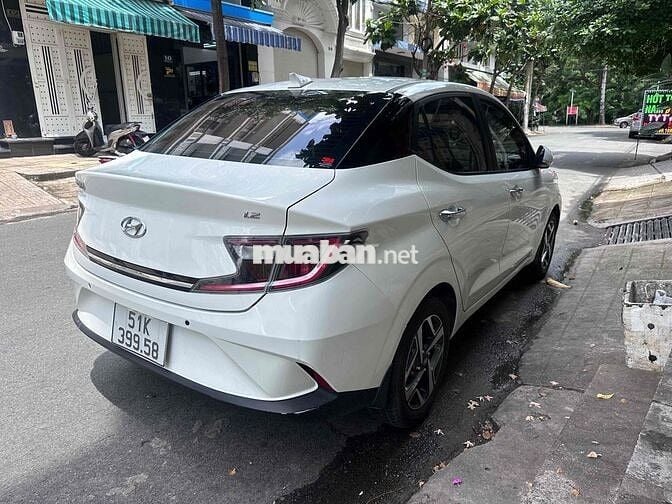 Hyundai Grand i10 2022 bản full Số tự động Trắng