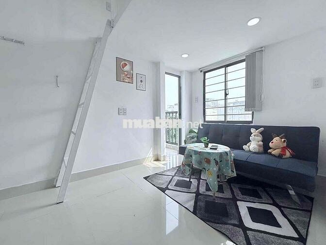 CHỐT NGAY DUPLEX HƠN30m2 CÓ CỬA SỔ BANCOL THOÁNG MÁT NGAY TRUNG TÂM Q1