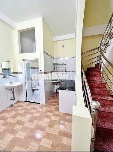 CHO THUÊ NHÀ HẺM LÂM VĂN BỀN 5M x 10M ( 3 PHÒNG NGỦ )