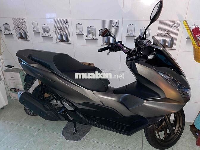 Honda PCX 2024 vàng cát
