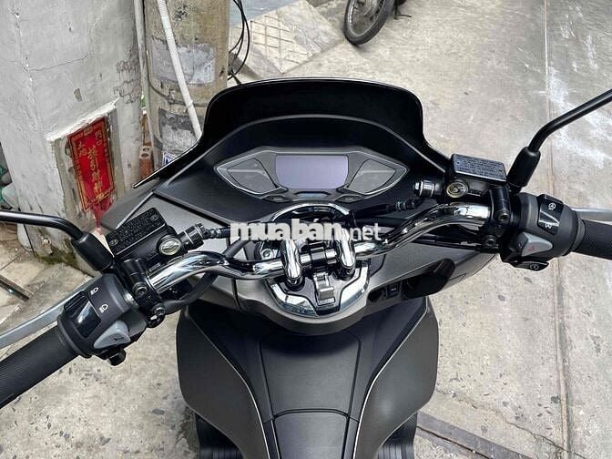 Honda PCX 2024 vàng cát