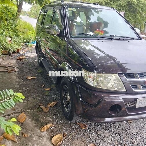Isuzu 2008 màu nho