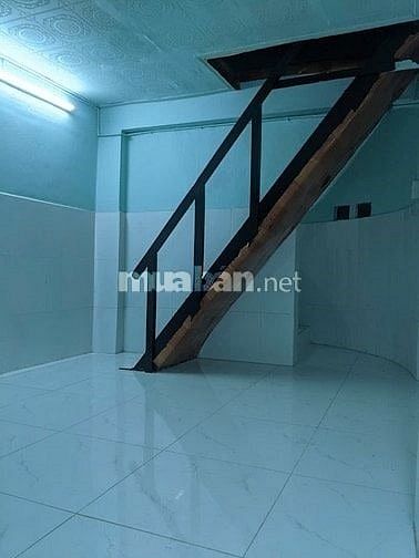 Chính chủ cho thuê nhà 436/25 Nguyễn Tất Thành, Quận 4, 36m2, 4,5tr/th