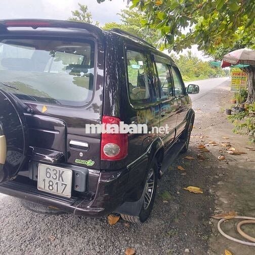 Isuzu 2008 màu nho