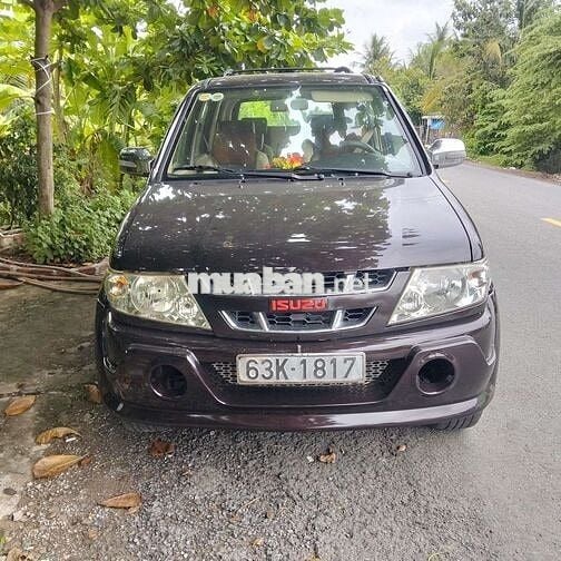 Isuzu 2008 màu nho