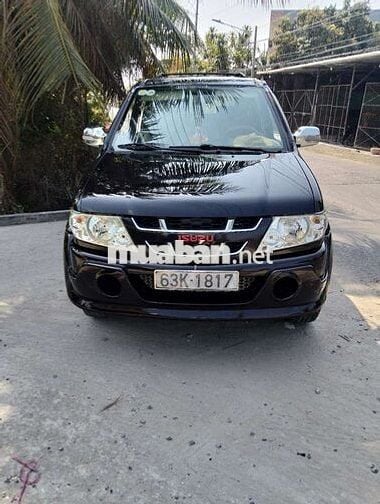 Isuzu 2008 màu nho