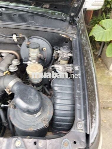 Isuzu 2008 màu nho