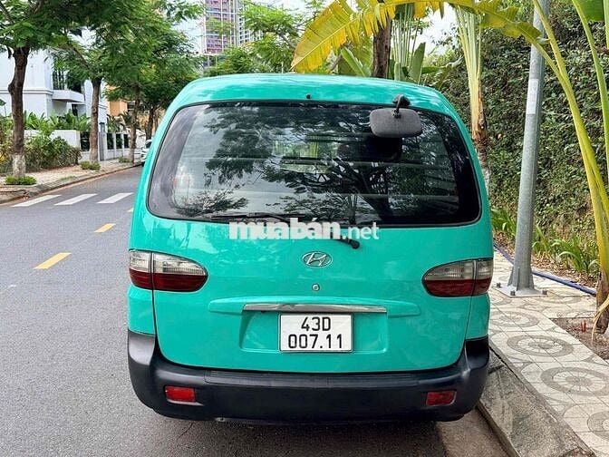 Hyundai Starex 2004 Xanh ngọc Số sàn