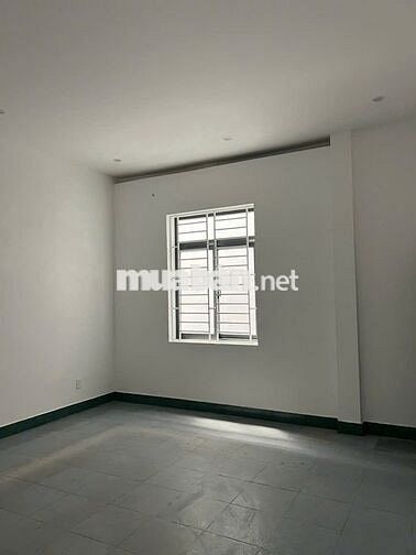 Cho thuê nhà nguyên căn 1 trệt 3 lau diện tich 173m