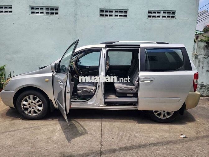 Kia Carnival 2009 nhập