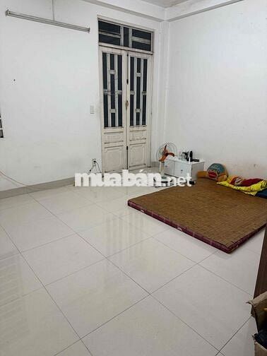 CHÍNH CHỦ CẦN TIỀN BÁN GẤP CĂN NHÀ 2 LẦU TẠI KDC VIỆT SING